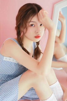 女子挑战很多个男的世界纪录